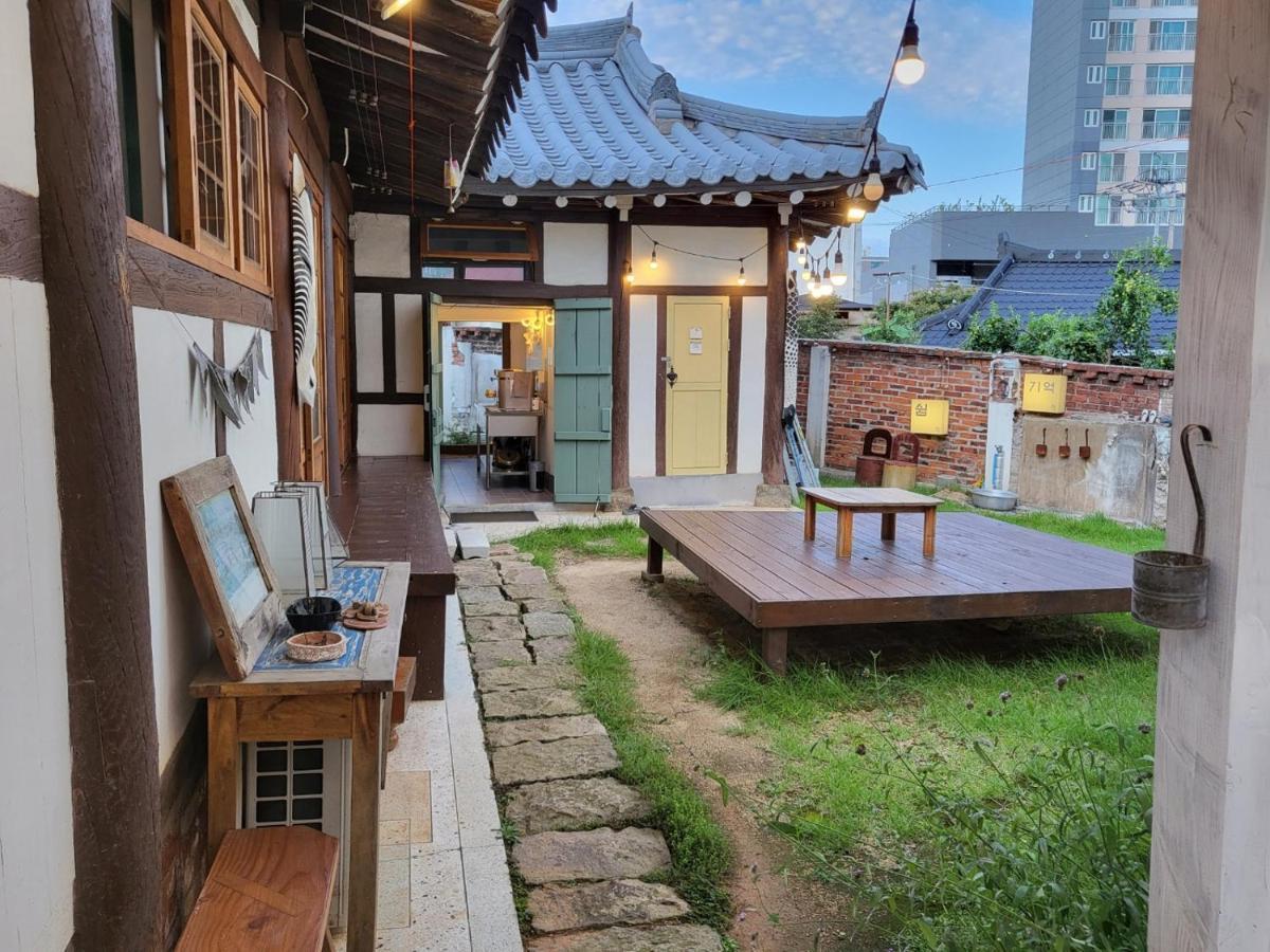 Hundred Years Hanok Mokpo Εξωτερικό φωτογραφία
