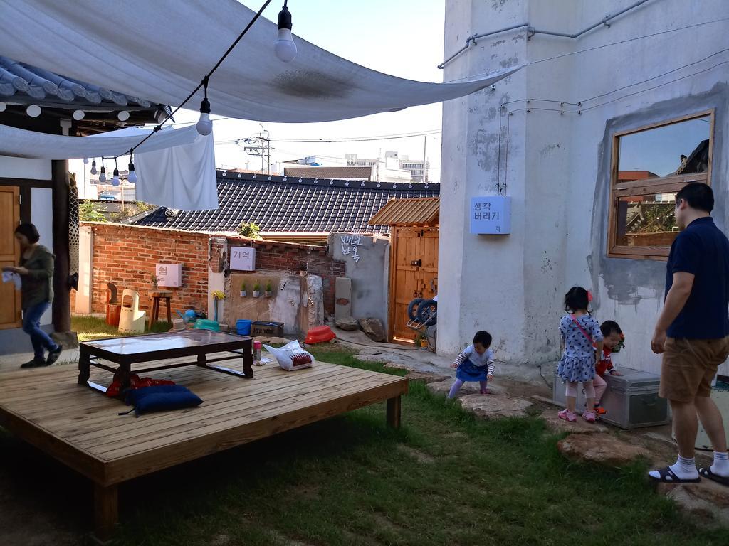 Hundred Years Hanok Mokpo Εξωτερικό φωτογραφία