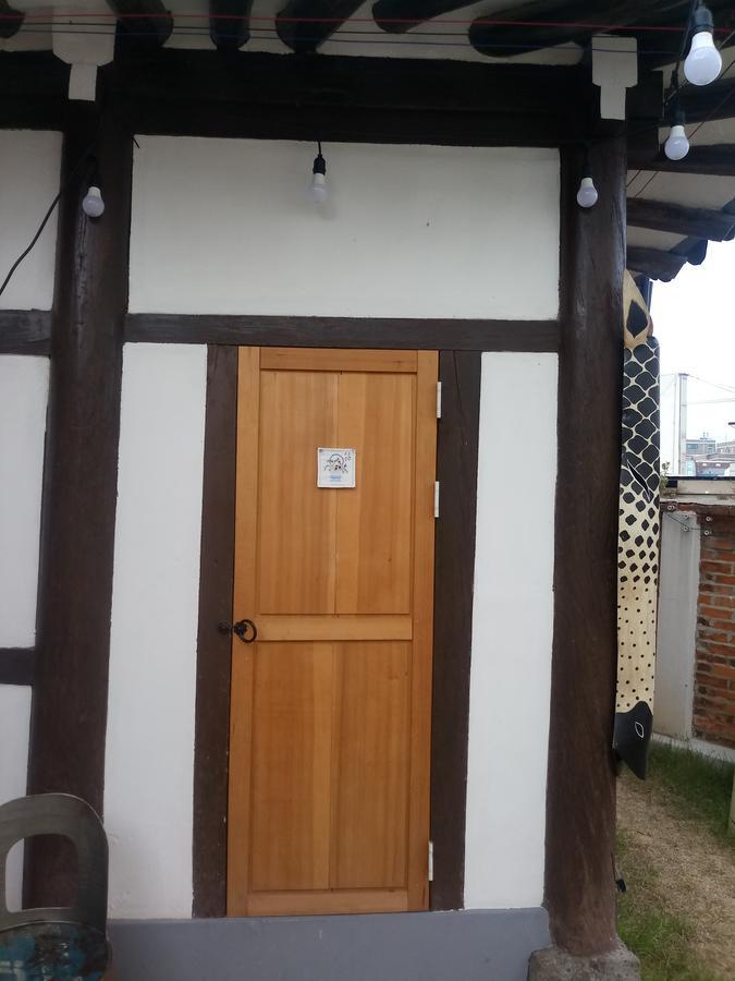 Hundred Years Hanok Mokpo Εξωτερικό φωτογραφία