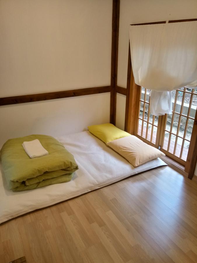 Hundred Years Hanok Mokpo Εξωτερικό φωτογραφία