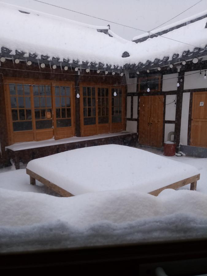 Hundred Years Hanok Mokpo Εξωτερικό φωτογραφία